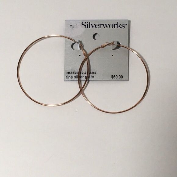 24KT Rose gold plated 3” hoop earrings. NWT - Picture 6 of 8